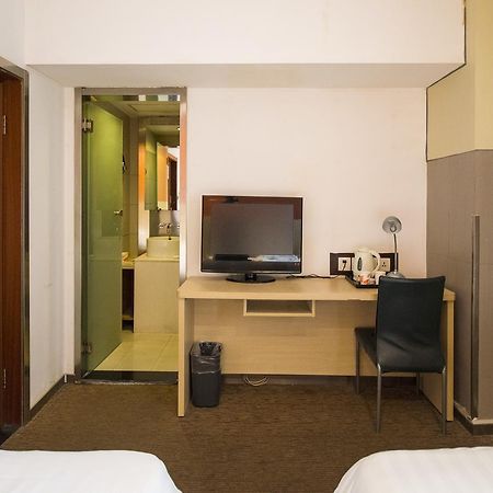 Motel Shenzhen Longgang Longcheng Square Metro Station 외부 사진